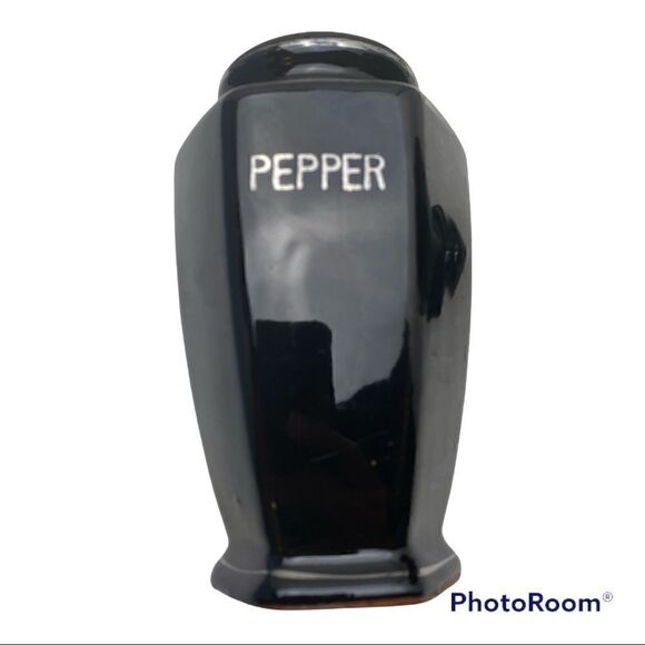 Vintage Japan Black/Silver Salt & Pepper Ceramic Shakers with Cork Stopper - Picture 5 of 7